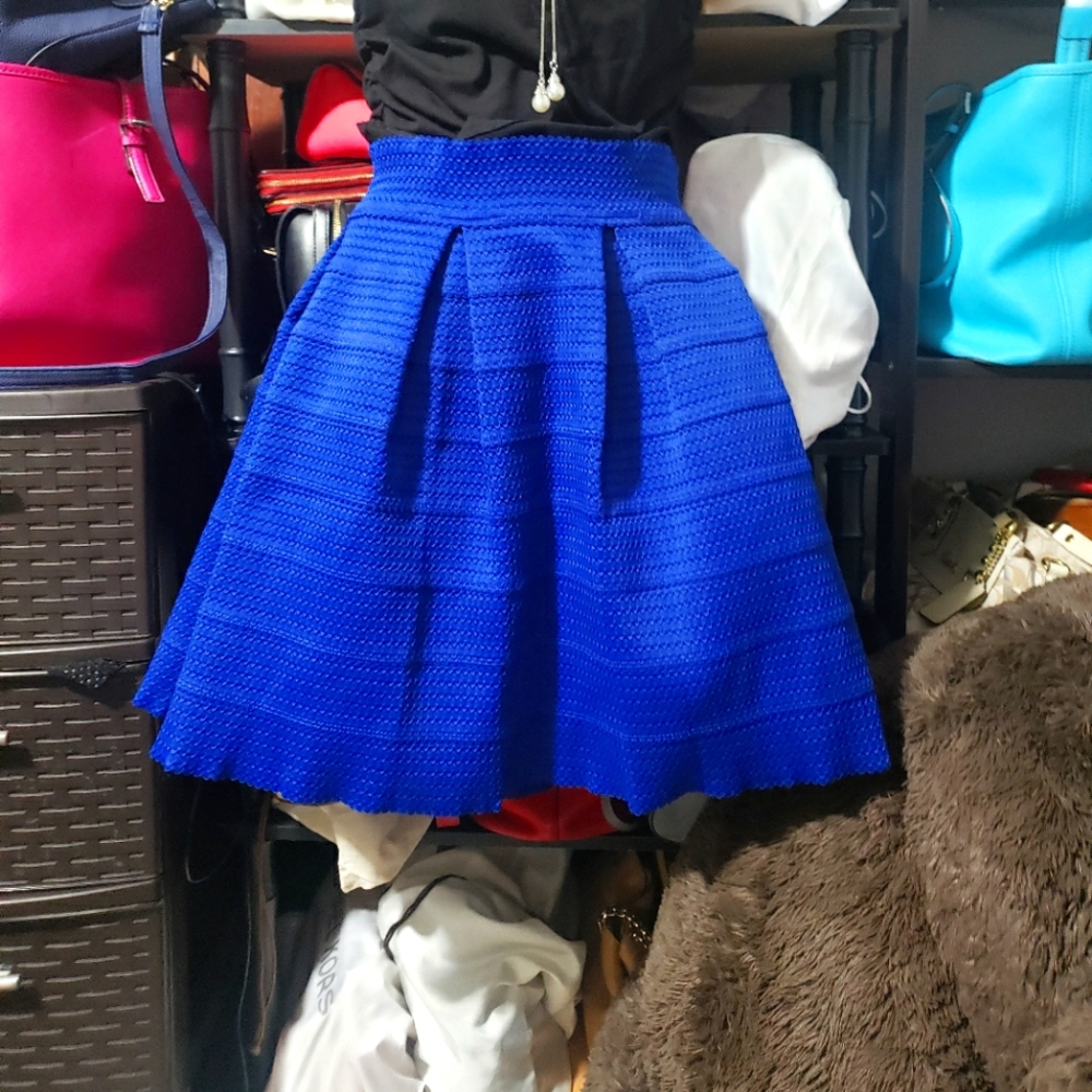 Express skirt